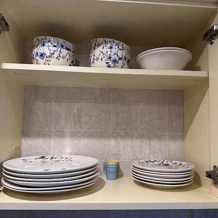 Captivating 2-Bed Static Caravan In Holyhead Llanfachraeth エクステリア 写真